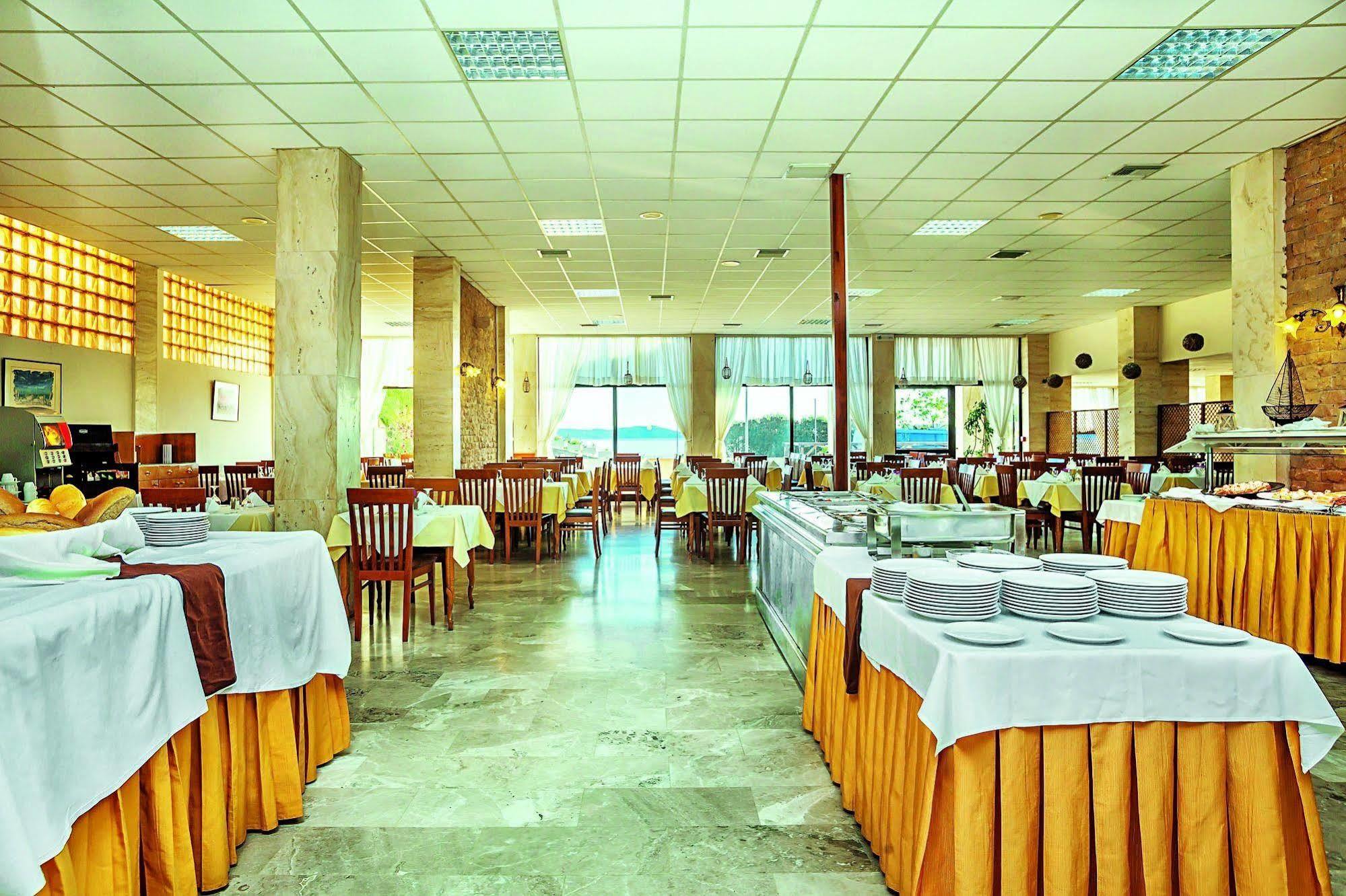 Xenios Theoxenia Hotel อูรานูโปลี ภายนอก รูปภาพ